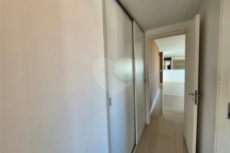 Apartamento à venda com 3 quartos, sendo 1 suíte,  em Jardim Olympia, São Paulo, SP