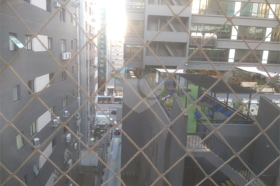 Apartamento à venda com 3 quartos, sendo 1 suíte, em Paraíso, São Paulo, SP