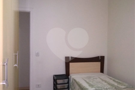 Casa à venda com 3 quartos, sendo 1 suíte, em Parque Vitória, São Paulo, SP