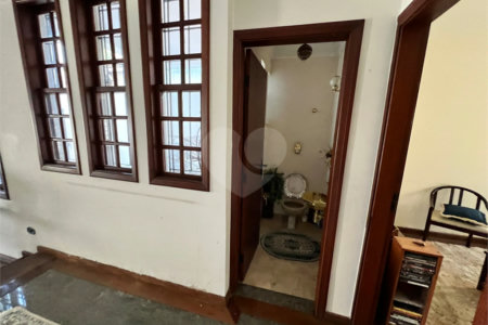 Casa à venda com 4 quartos, sendo 3 suítes, em Chácara Monte Alegre, São Paulo, SP