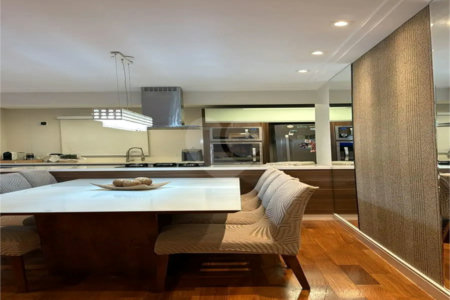 Apartamento à venda com 2 suítes em Jardim Arpoador, São Paulo, SP