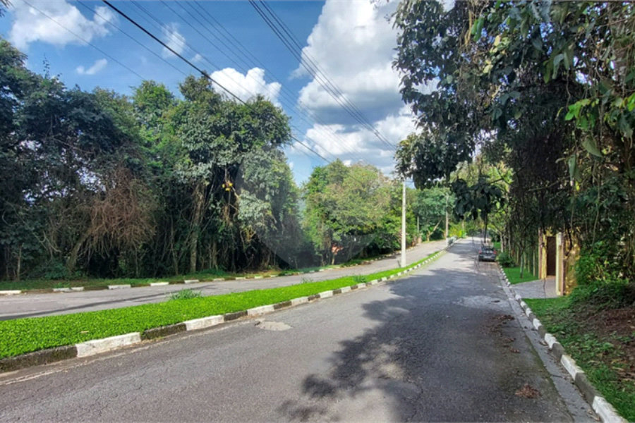 Terreno à venda no condomínio Sausalito, Mairiporã - SP