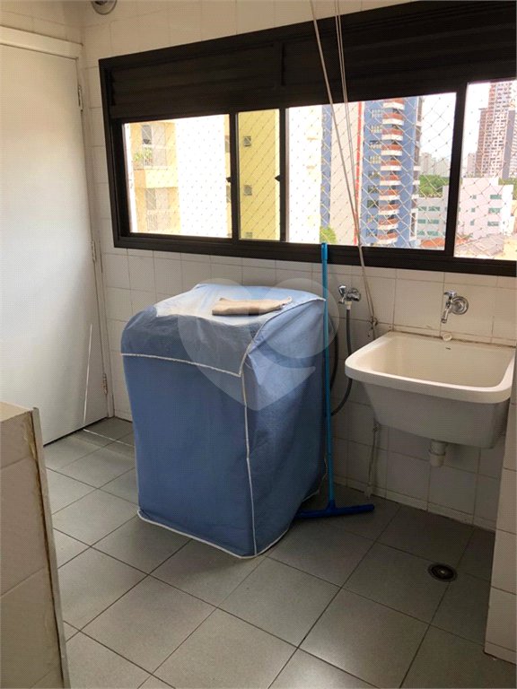 Apartamento à venda com 3 quartos, sendo 1 suíte, em Vila Azevedo, São Paulo, SP