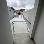 Casa à venda com 3 quartos, sendo 1 suíte, no condomínio Felipe Camarao, Poá - SP