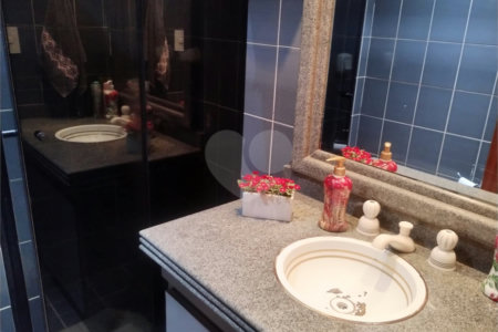 Apartamento à venda ou para alugar com 4 quartos, sendo 1 suíte,  em Vila Andrade, São Paulo, SP