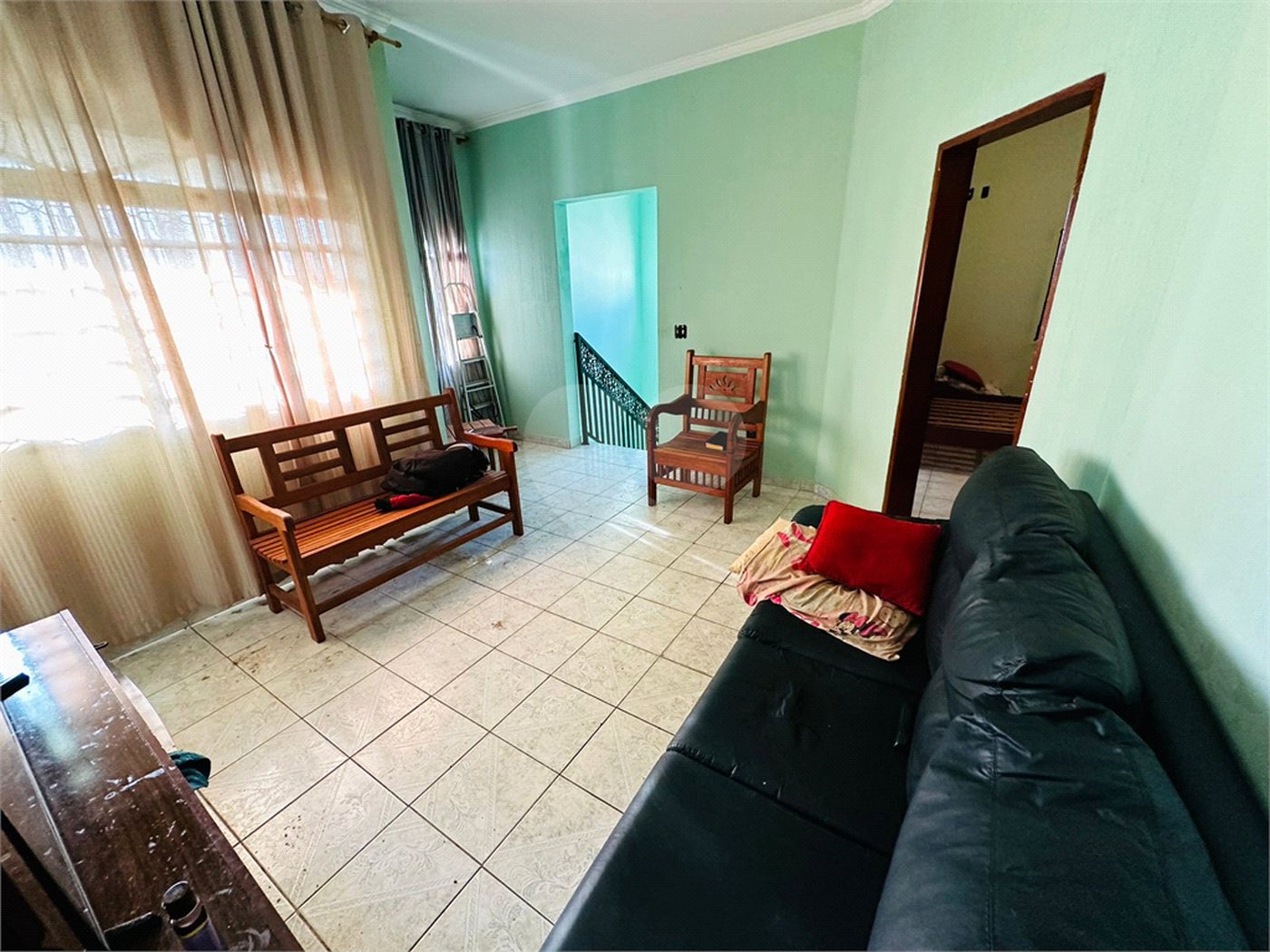 Sobrado à venda com 3 quartos, sendo 1 suíte,  em Jardim Regina, Indaiatuba, SP