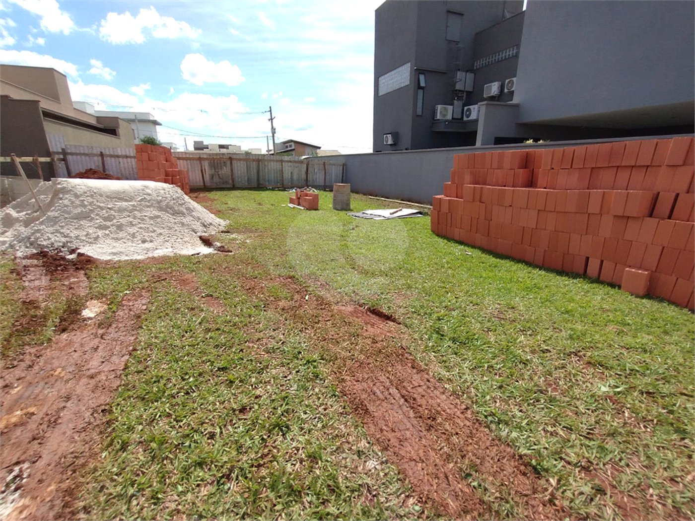 Terreno à venda em Portal dos Pinheiros I, Itapetininga, SP