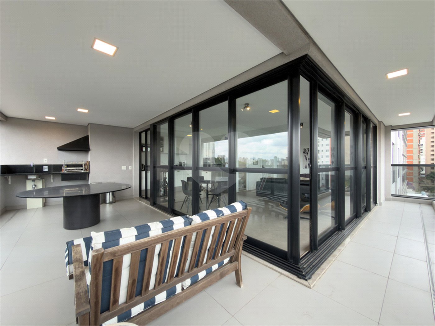 Apartamento à venda com 3 suítes em Pinheiros, São Paulo, SP