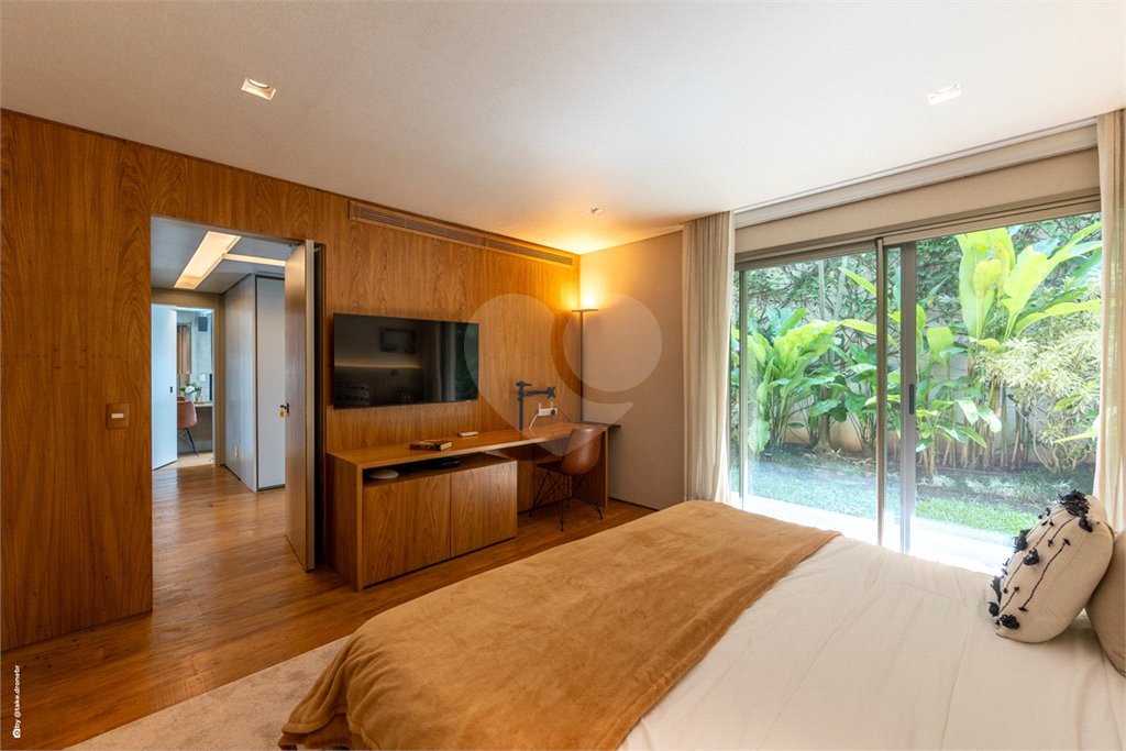 Casa à venda com 3 suítes no condomínio Bothânica Alto de Pinheiros, São Paulo - SP