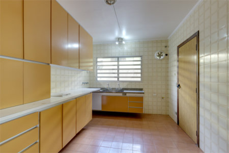 Casa à venda com 4 quartos, sendo 3 suítes, em Jardim Marajoara, São Paulo, SP