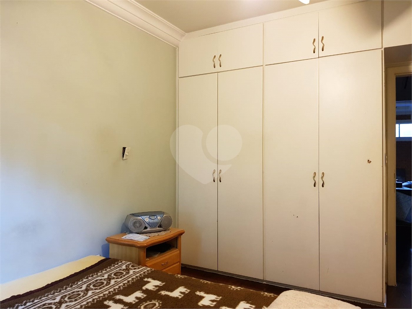 Sobrado à venda com 4 quartos, sendo 2 suítes, em Jardim Marajoara, São Paulo, SP