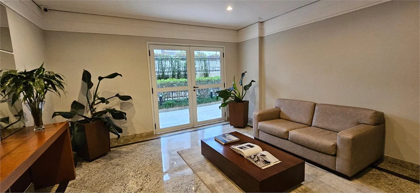 Apartamento à venda com 3 quartos, sendo 2 suítes, em Pinheiros, São Paulo, SP