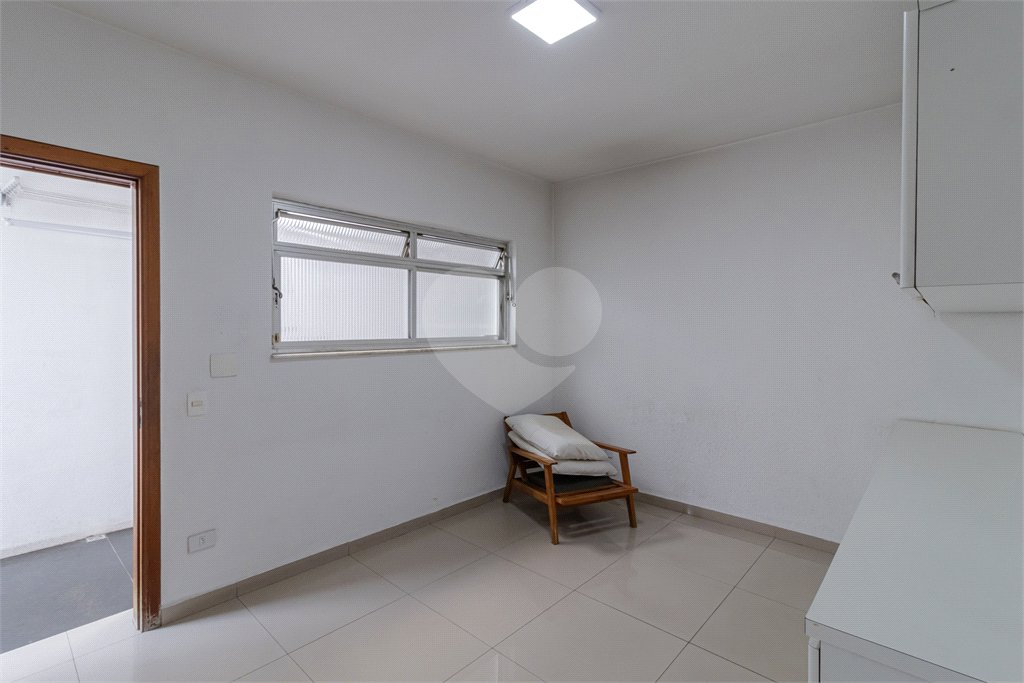 Casa Térrea à venda com 4 quartos, sendo 2 suítes, em Bosque da Saúde, São Paulo, SP