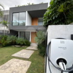 Casa à venda com 4 suítes no condomínio Riomar X, Rio de Janeiro - RJ
