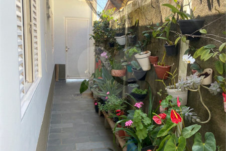Casa à venda com 3 quartos, sendo 1 suíte, em Jardim Alvinópolis, Atibaia, SP