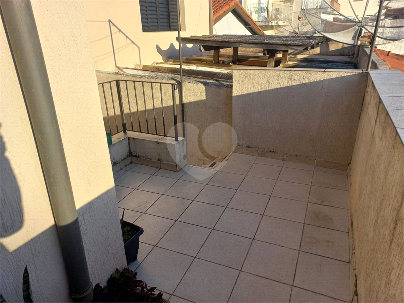 Sobrado para alugar com 2 quartos, sendo 1 suíte,  em Água Fria, São Paulo, SP