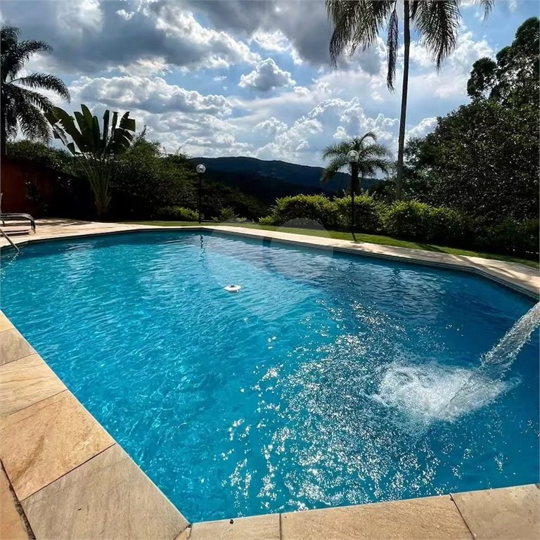 Casa à venda com 2 quartos, sendo 1 suíte, no condomínio Sausalito, Mairiporã - SP