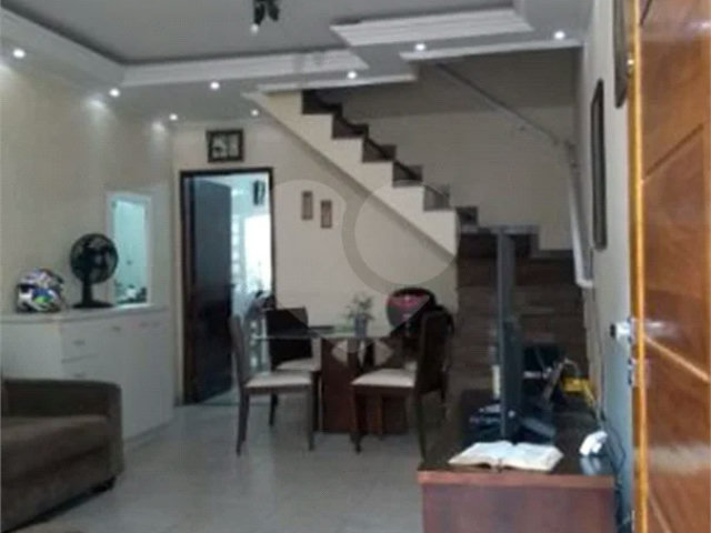 Sobrado à venda com 2 quartos em São Miguel Paulista, São Paulo, SP