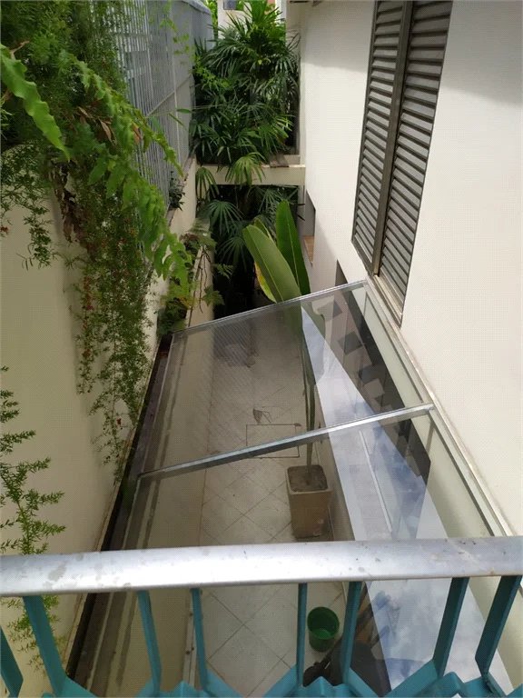 Casa à venda com 4 quartos, sendo 2 suítes, em Jardim das Vertentes, São Paulo, SP