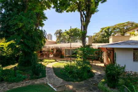 Casa Térrea à venda com 4 suítes em Brooklin Velho, São Paulo, SP