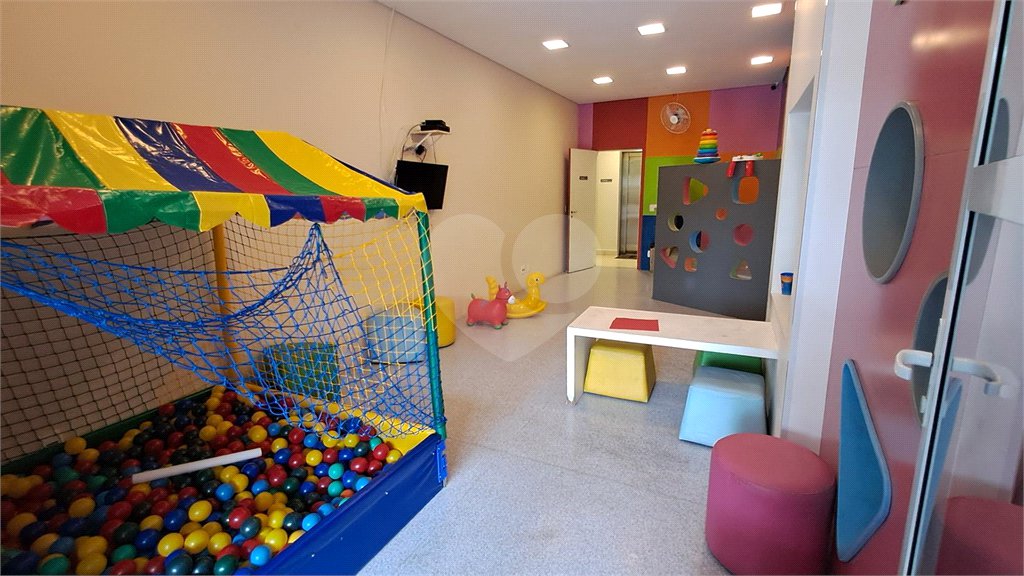 Apartamento à venda ou para alugar com 1 suíte em Vila Cordeiro, São Paulo, SP