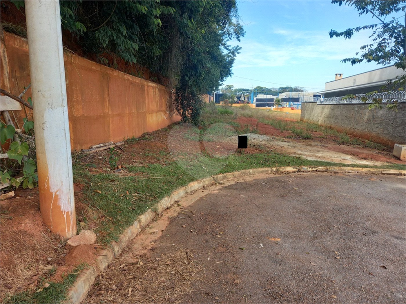 Terreno à venda no Centro, Araçoiaba da Serra, SP