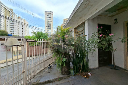 Casa à venda com 2 quartos, sendo 1 suíte, em Vila Galvão, Guarulhos, SP
