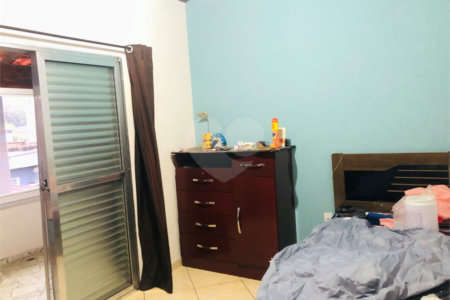 Casa à venda com 4 quartos, sendo 1 suíte,  em Jardim Marica, Mogi das Cruzes, SP
