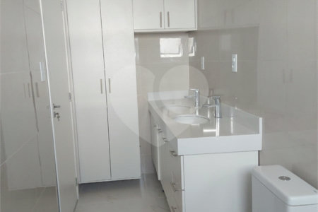 Casa à venda com 3 quartos, sendo 1 suíte,  no condomínio Gardenville, Itu - SP
