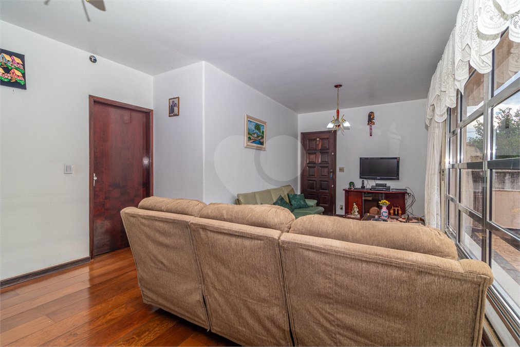 Casa Térrea à venda com 3 quartos, sendo 1 suíte, em Interlagos, São Paulo, SP