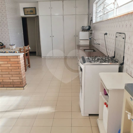 Casa à venda com 4 quartos, sendo 1 suíte, no Centro, Vinhedo, SP