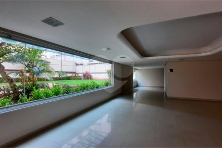 Apartamento à venda com 3 quartos, sendo 1 suíte, em Santa Cecília, São Paulo, SP