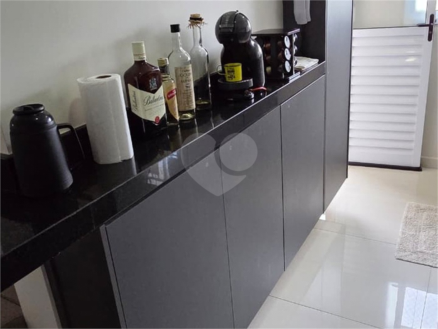 Apartamento à venda com 2 quartos, sendo 1 suíte, em Aparecidinha, Sorocaba, SP