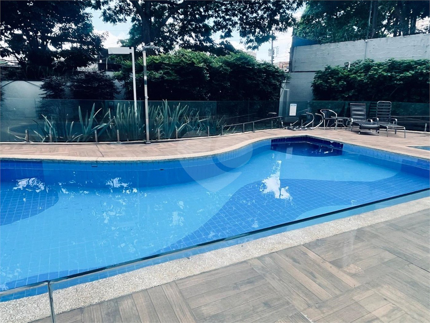 Apartamento à venda com 2 quartos em Parque Maria Domitila, São Paulo, SP