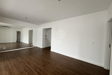 Apartamento à venda com 4 quartos, sendo 2 suítes, em Barra Funda, São Paulo, SP
