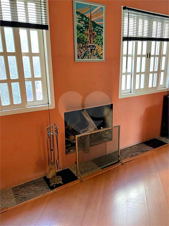 Casa à venda com 4 quartos, sendo 3 suítes,  no condomínio Terras de Santa Teresa, Itupeva - SP