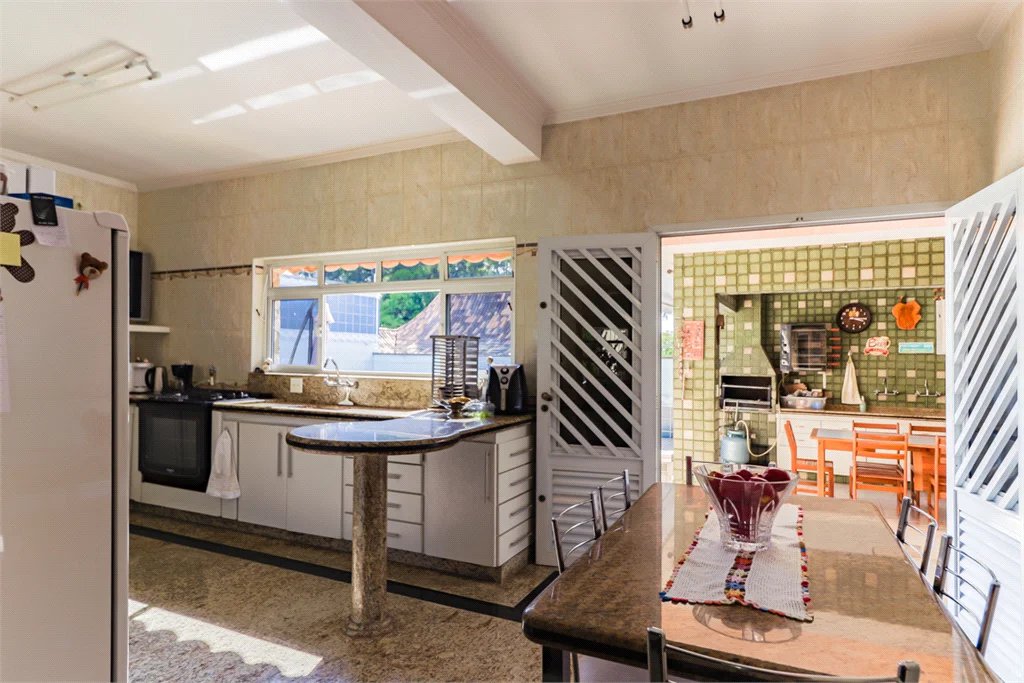 Casa Térrea à venda com 4 suítes em Alto da Lapa, São Paulo, SP