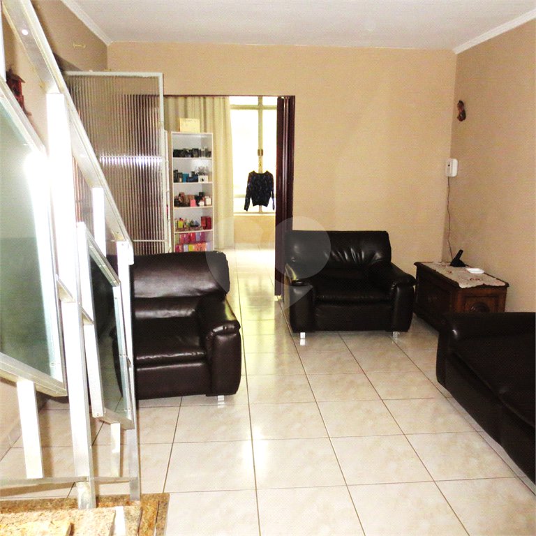 Sobrado à venda com 4 quartos, sendo 1 suíte, em Cambuci, São Paulo, SP