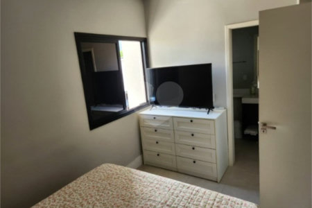 Casa à venda com 3 quartos, sendo 1 suíte, no condomínio Park Real, Indaiatuba - SP