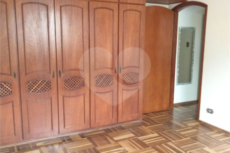 Casa à venda com 3 quartos, sendo 1 suíte,  em Santa Rosa, Vinhedo, SP