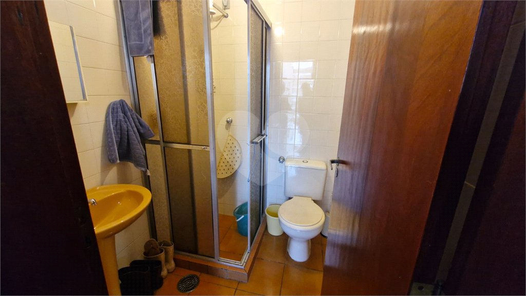 Sobrado à venda com 4 quartos, sendo 1 suíte, em Tremembé, São Paulo, SP