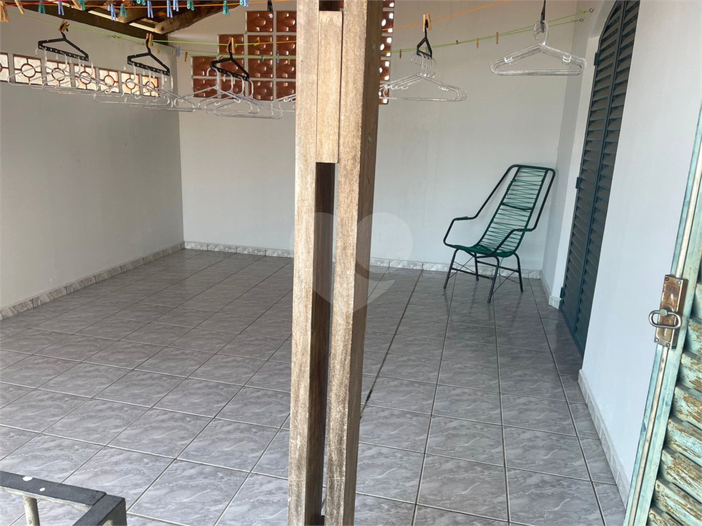 Casa à venda com 4 quartos, sendo 2 suítes,  em Conjunto Habitacional Brás Cubas, Mogi das Cruzes, SP