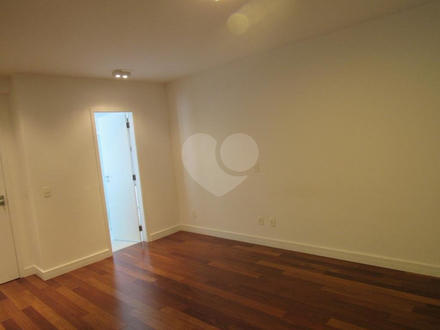 Apartamento à venda com 2 suítes em Vila Progredior, São Paulo, SP