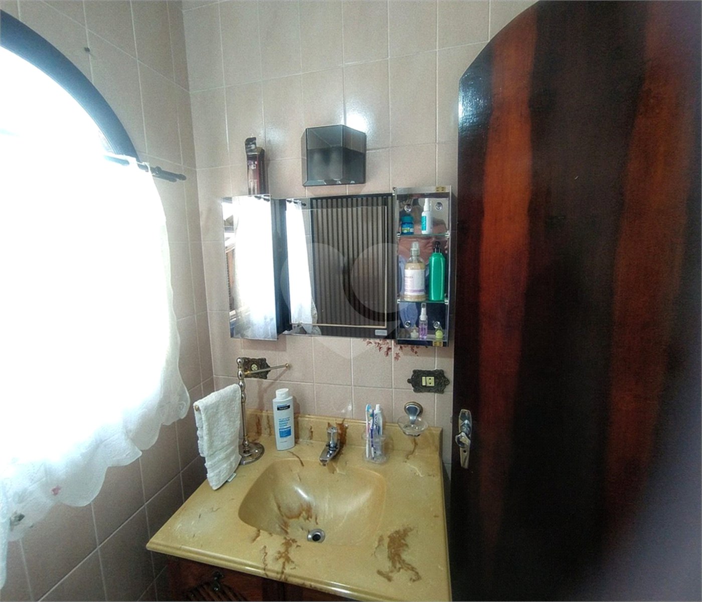 Casa à venda com 4 quartos em Chora Menino, São Paulo, SP