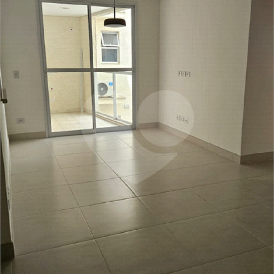 Apartamento à venda com 2 quartos no Centro, São Roque, SP