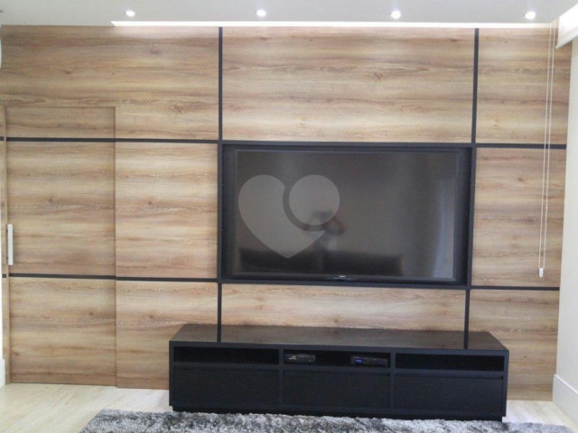 Apartamento à venda com 3 quartos, sendo 1 suíte,  em Vila Irmãos Arnoni, São Paulo, SP