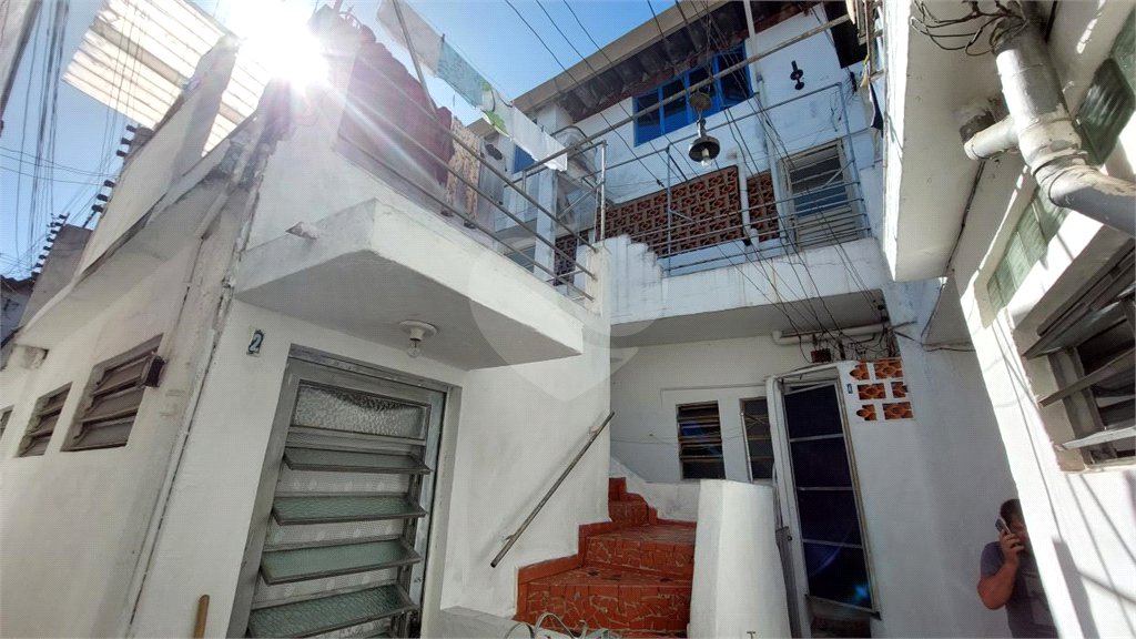 Casa à venda com 14 quartos em Vila Nivi, São Paulo, SP