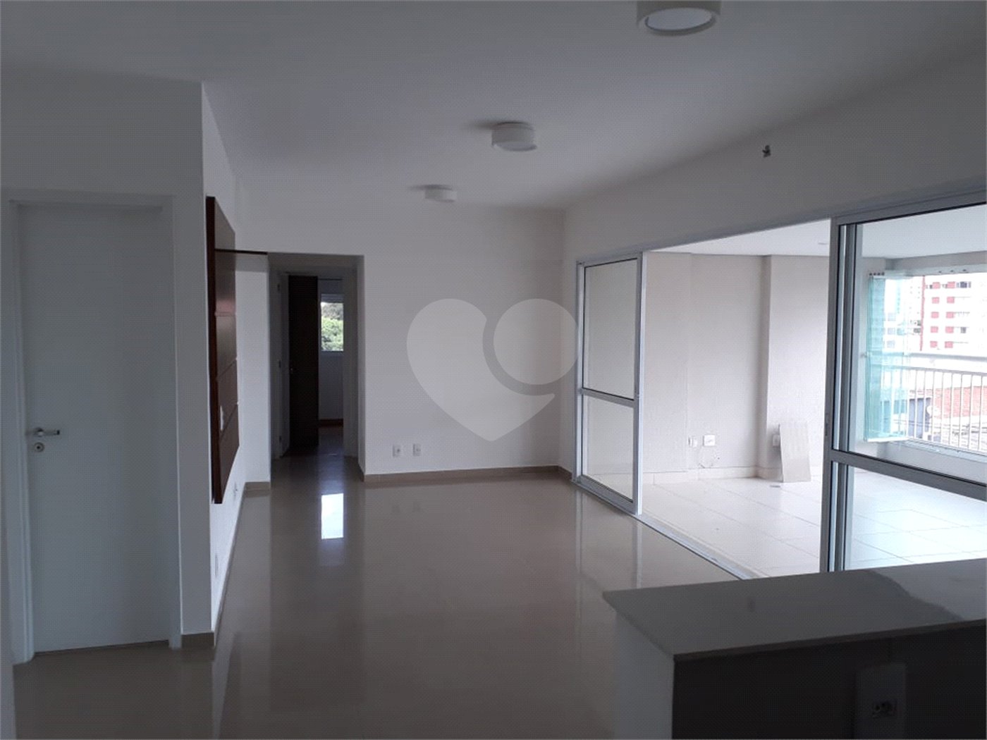 Apartamento à venda com 3 suítes em Santa Teresinha, São Paulo, SP