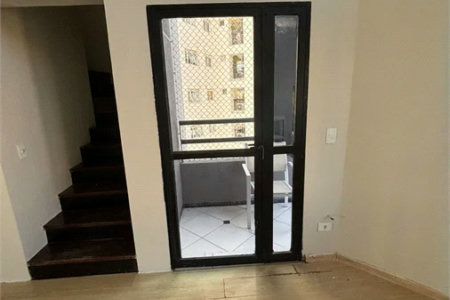 Apartamento à venda ou para alugar com 1 suíte em Vila Suzana, São Paulo, SP