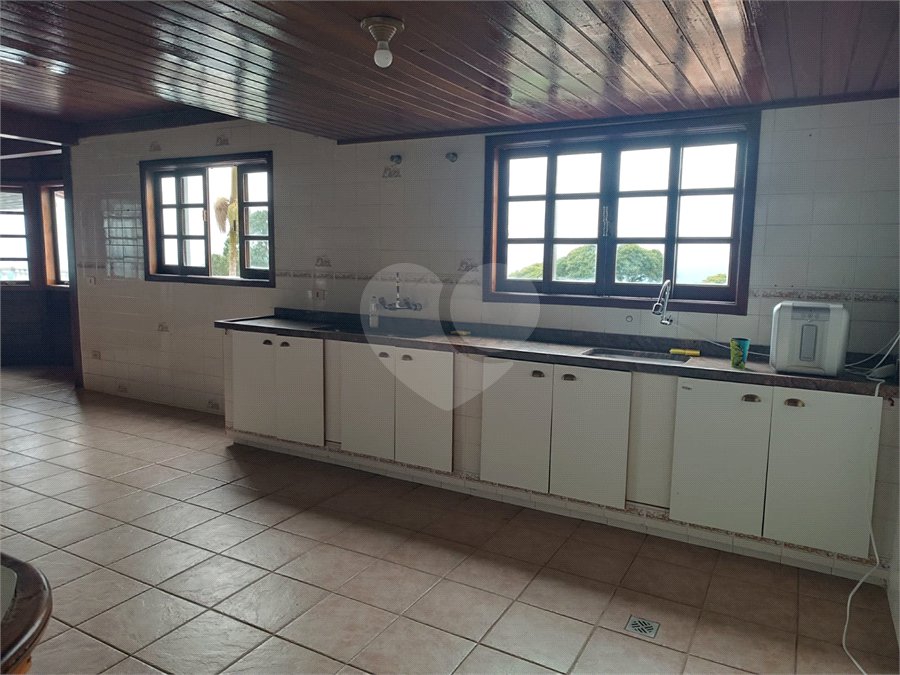 Sobrado para alugar com 3 quartos, sendo 1 suíte, em Roseira, Mairiporã, SP